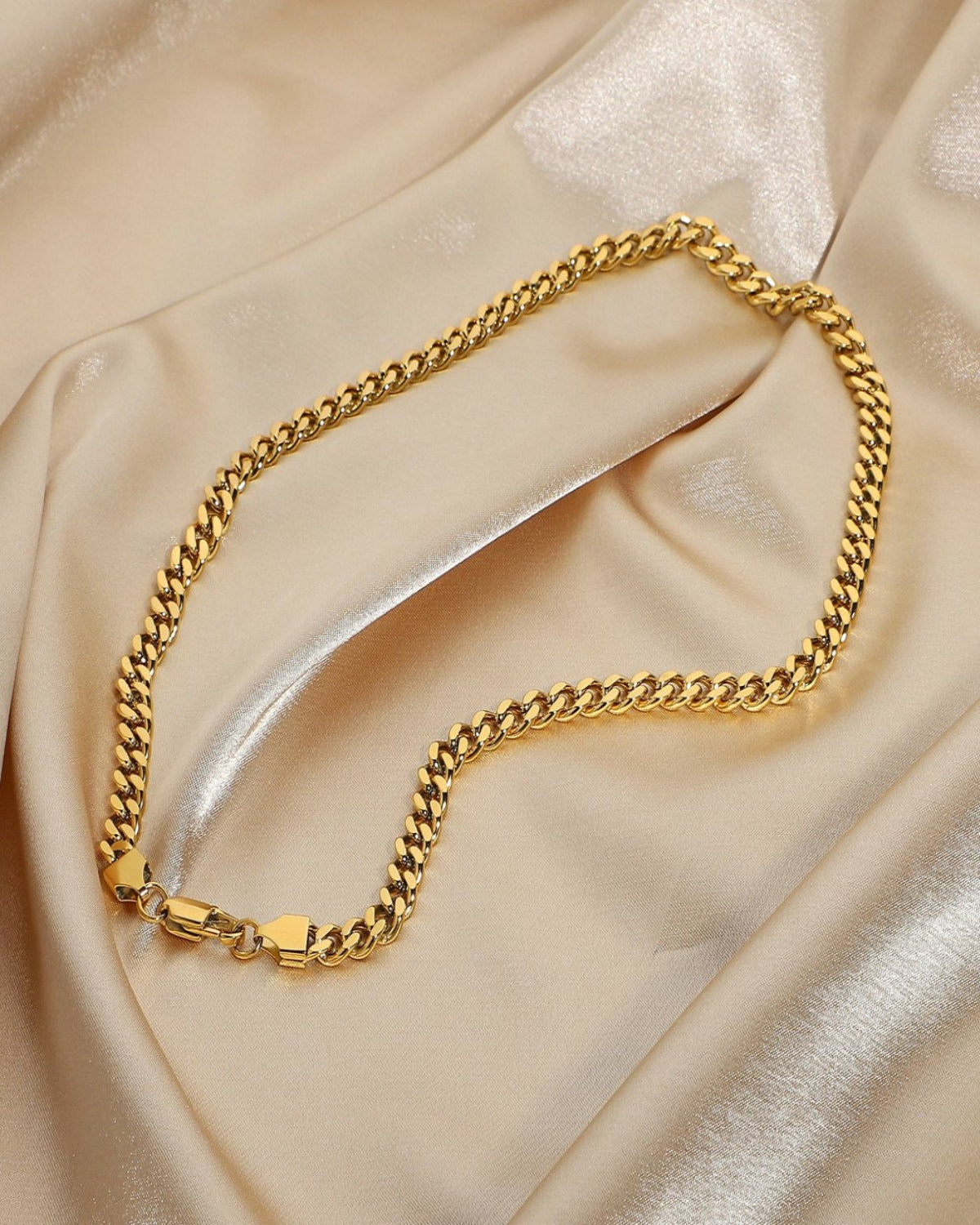 18K Gold Cable Link Chain Necklace 